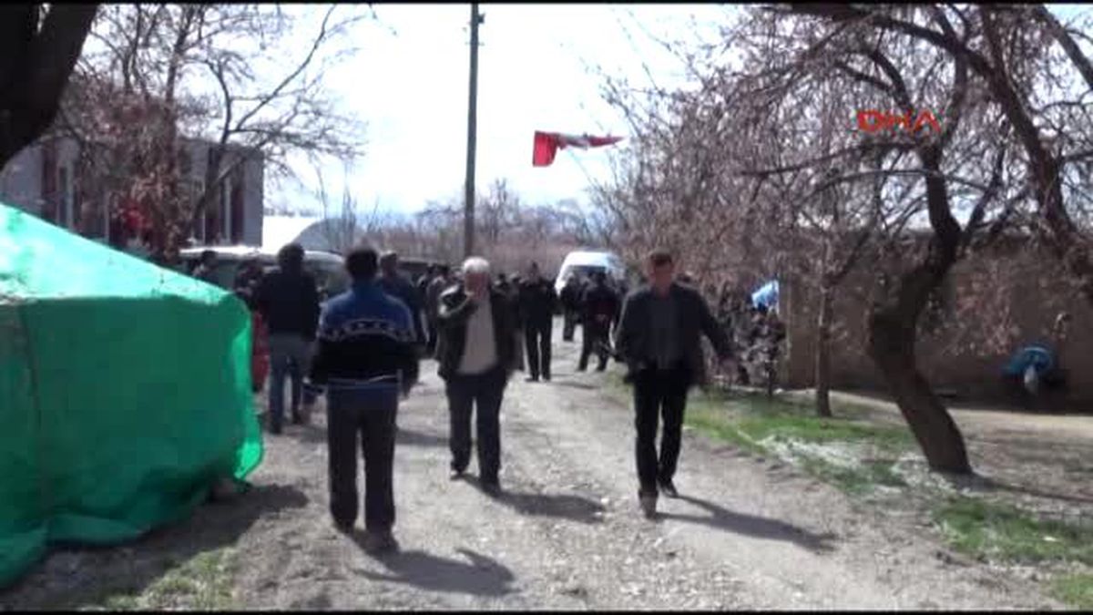 Malatya - Kazada Şehit Olan Emniyet Müdürünün Baba Ocağına Ateş Düştü