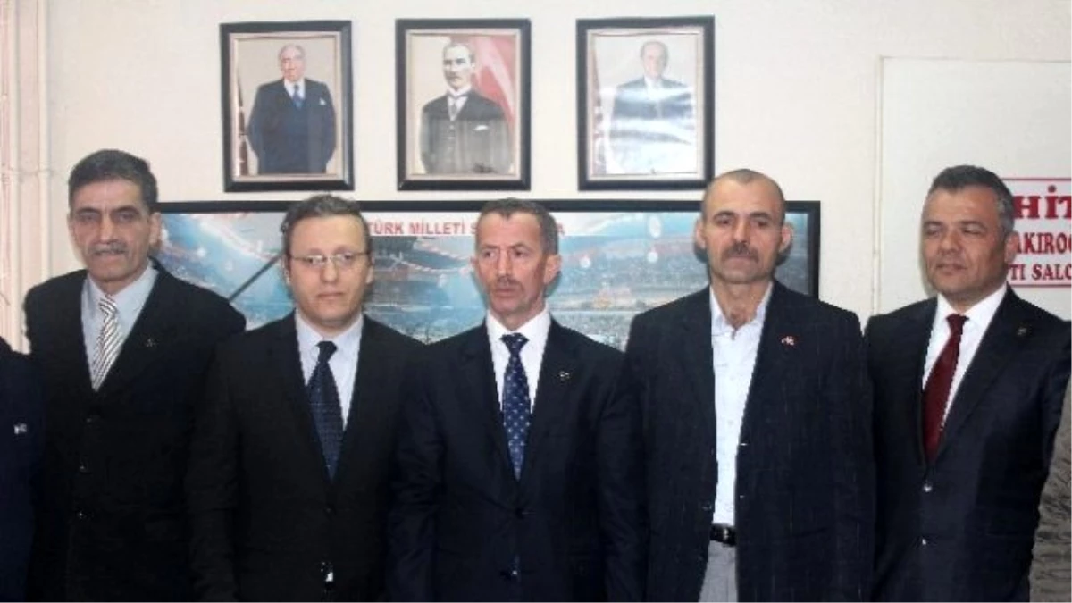 MHP\'li Belediye Başkanı Partisinden İhraç Edildi