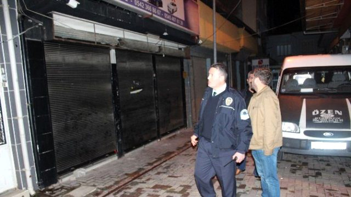 Nazilli\'de Oto Kiralama Firmasına Saldırı