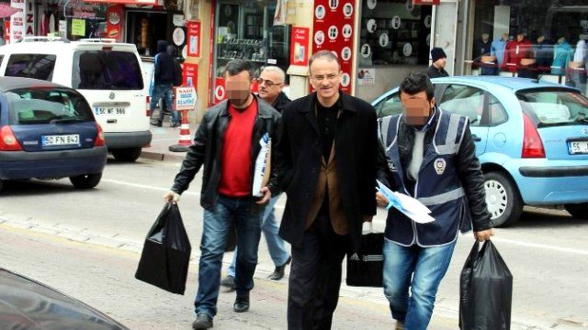 Nevşehir\'de Paralel Yapı Operasyonunda 8 Gözaltı