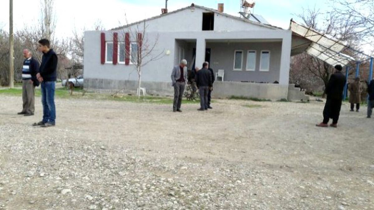 Nusaybin\'de Trafik Kazasında Şehit Olan Polisin Baba Ocağına Ateş Düştü