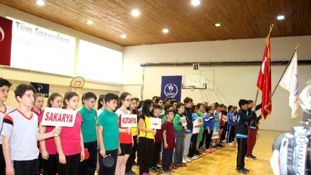 Okul Sporları Masa Tenisi Kız-erkek Grup Müsabakaları Bilecik\'te Başladı
