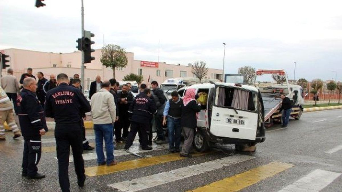 Şanlıurfa\'da Trafik Kazası: 5 Yaralı