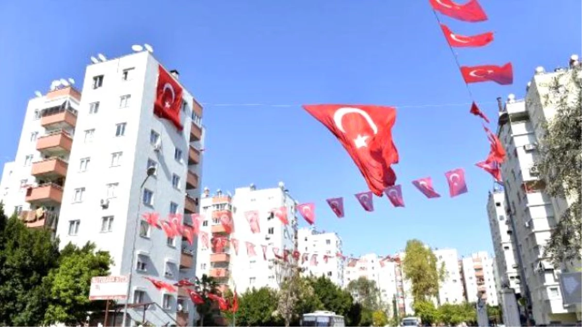 Şehit Polis Esmer Antalya\'da Son Yolculuğuna Uğurlandı