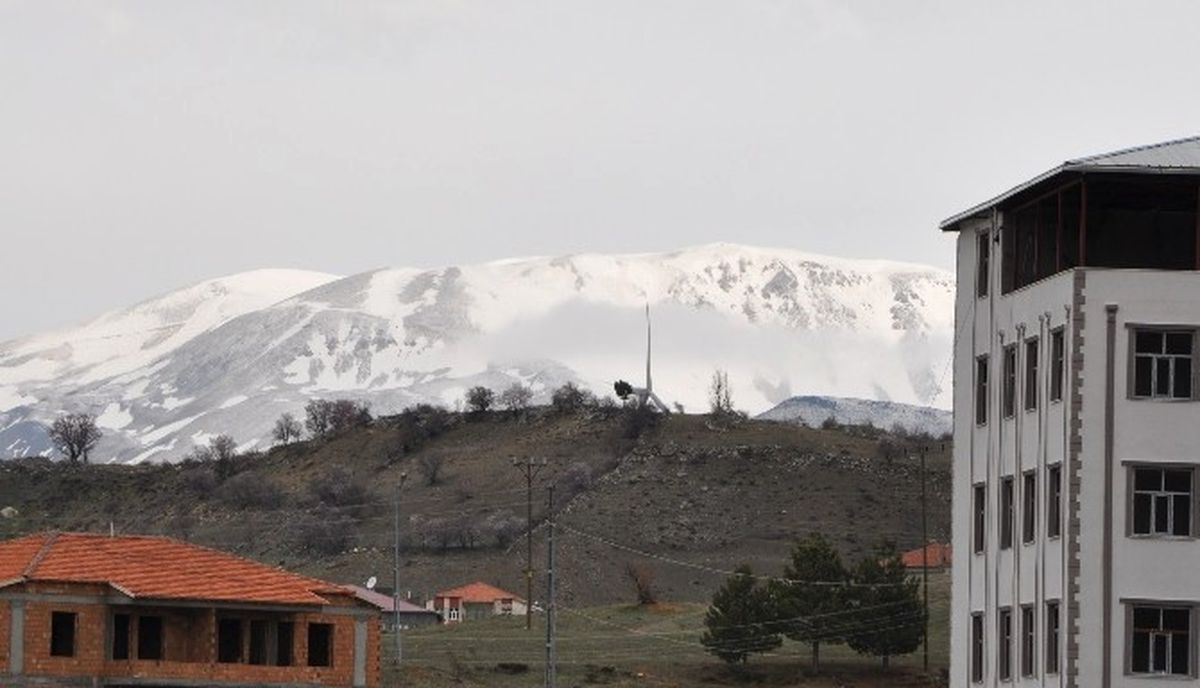 Sincik İlçesi Baharı Beklerken Kış Geldi