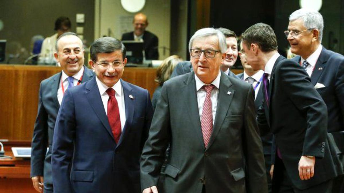 AB Komisyon Başkanı Juncker: Türkiye AB'ye Üyelik İçin Hazır Değil
