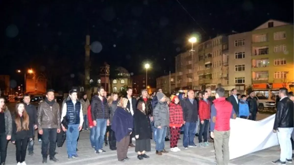 Alaçam\'da Teröre Tepki Yürüyüşü