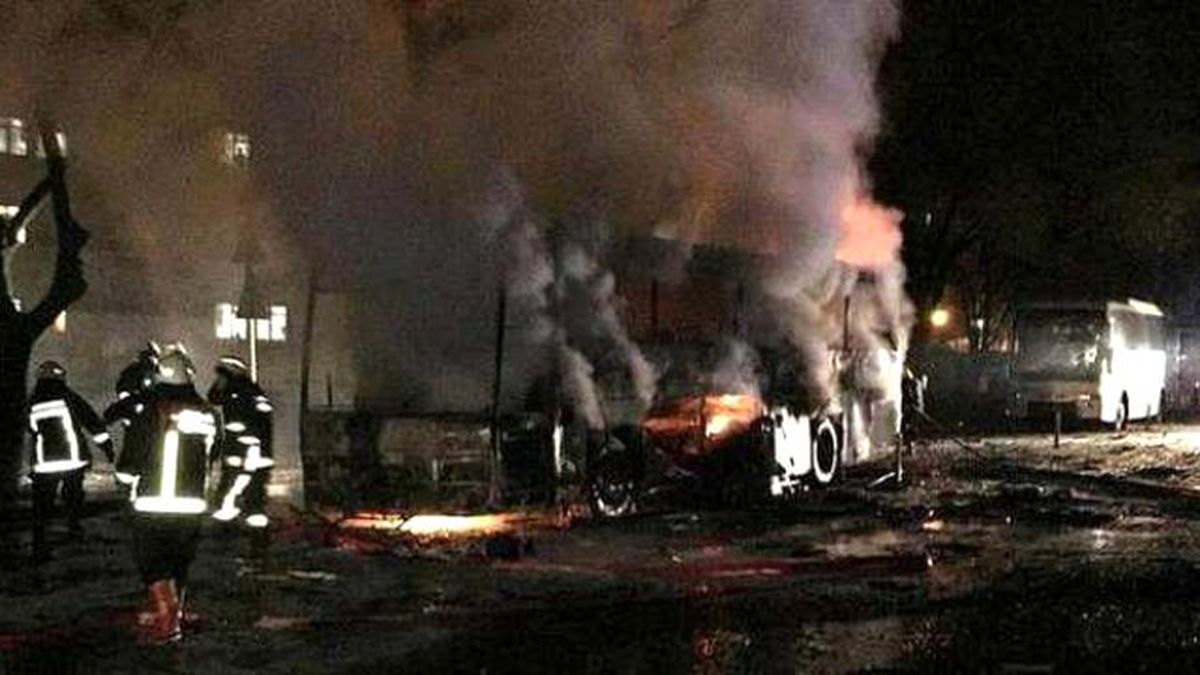 Ankara Katliamına Tepkiler Sürüyor