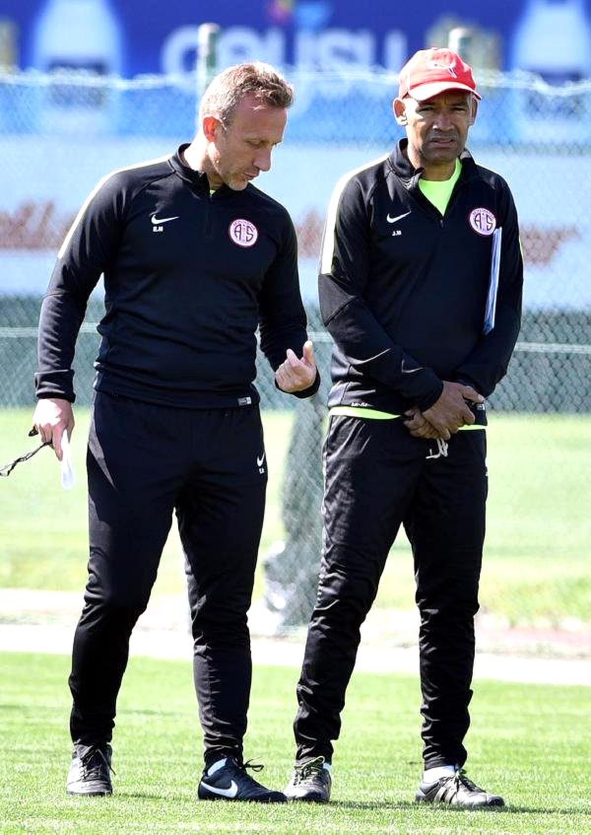 Antalyaspor\'da, Beşiktaş Maçı Hazırlıkları Sürüyor