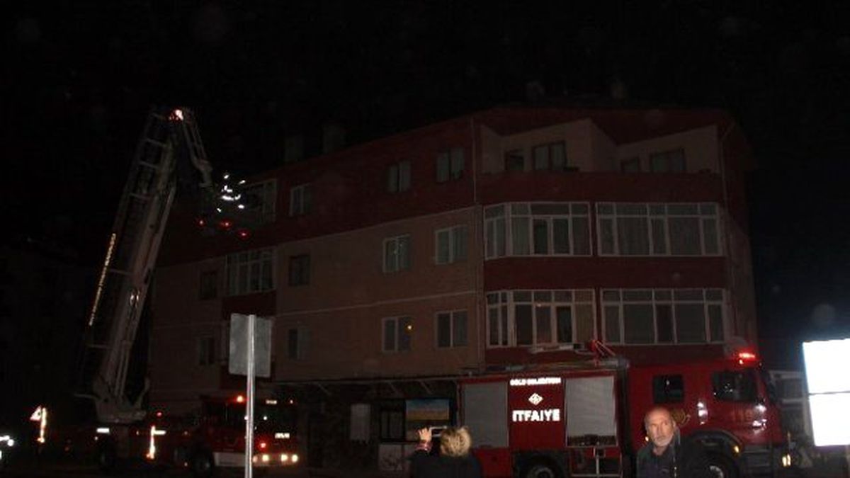 Apartman Sakinlerini Yangın Korkusu Bitmiyor