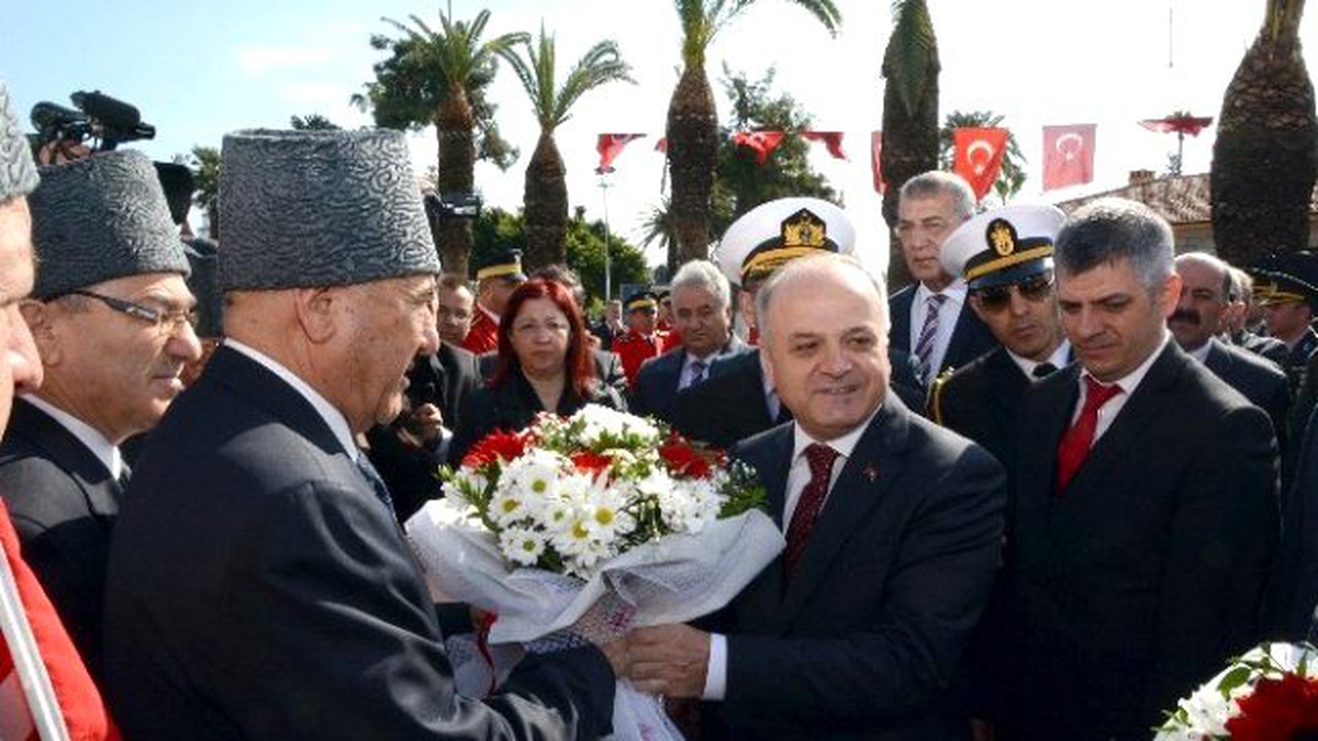 Atatürk\'ün Mersin\'e Gelişinin 93. Yıl Dönümü Törenlerle Kutlandı