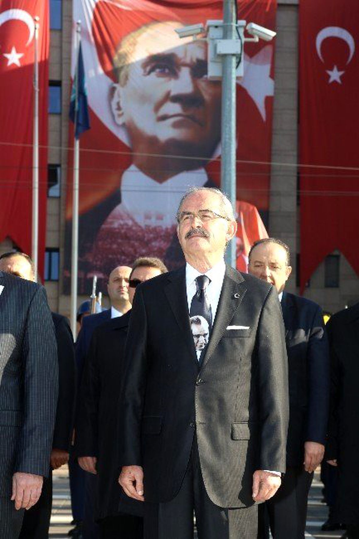 Başkan Büyükerşen\'den Çanakkale Deniz Zaferi\'ni Anma Mesajı