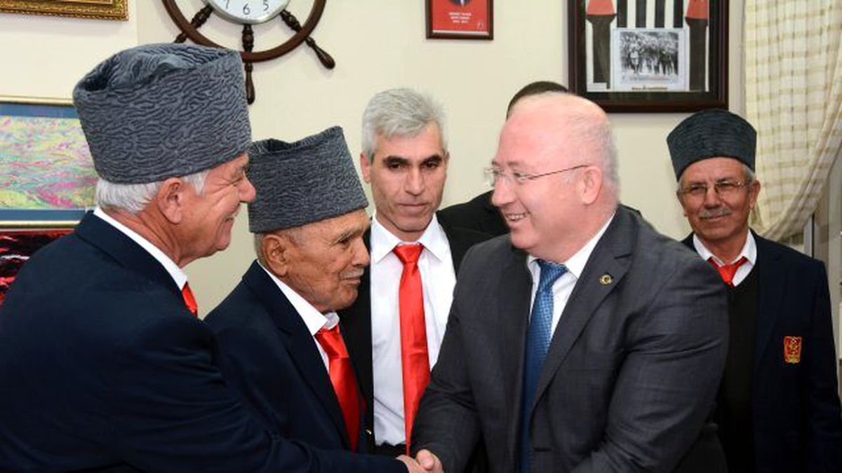 Başkan Gümüş, Çanakkale Şehitlerini Andı