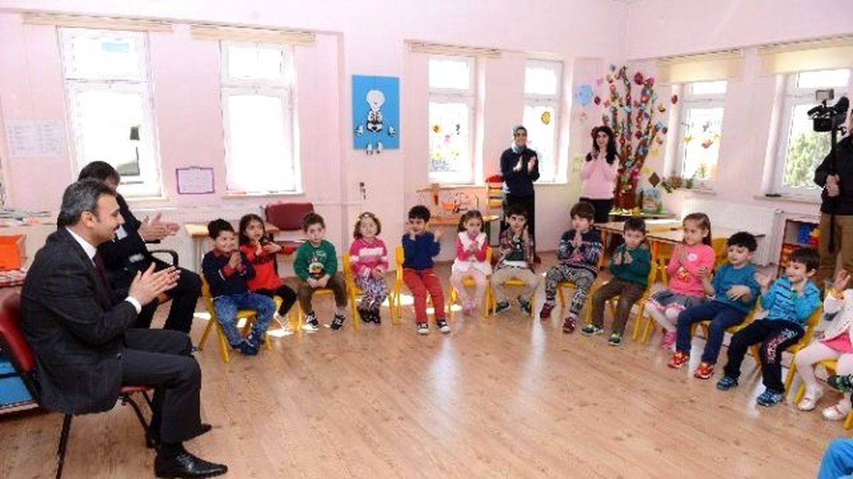 Başkan Külcü, Çocuklara Masal Anlattı