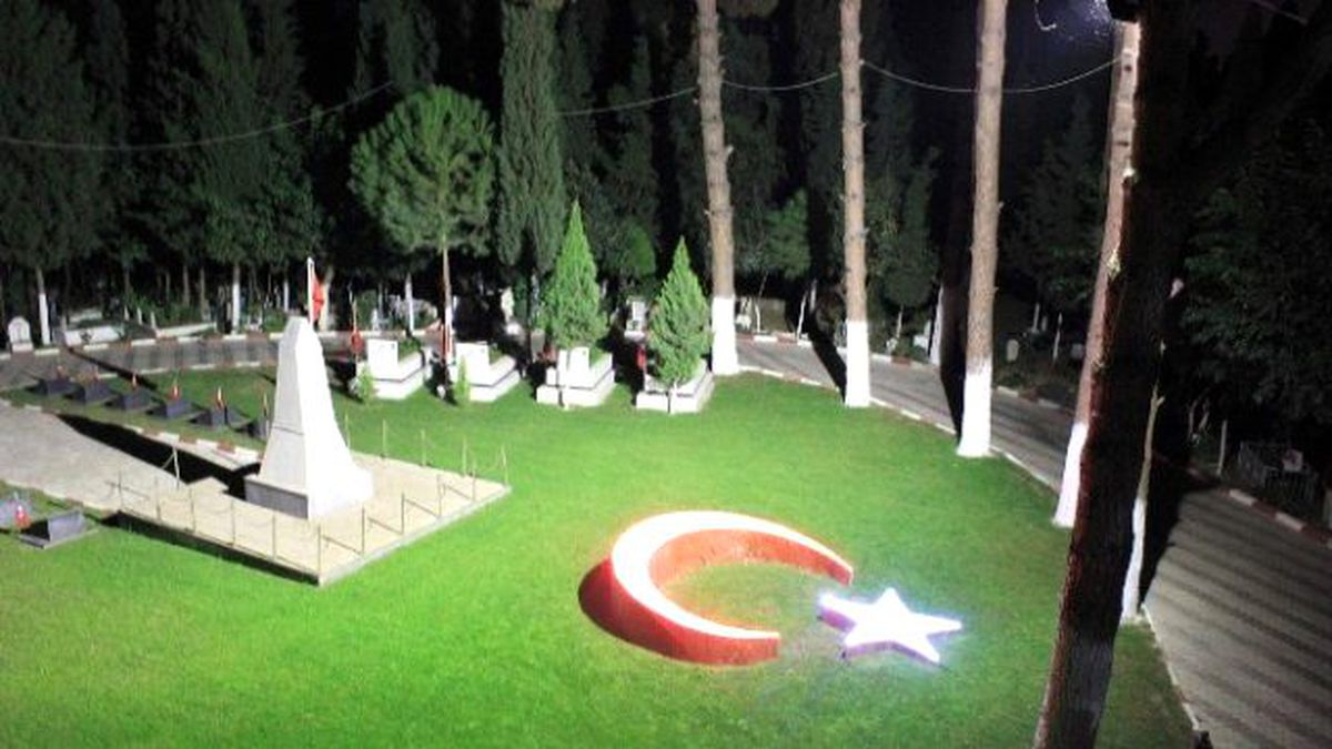 Başkan Şirin Çanakkale Zaferi\'nin 101. Yılını Kutladı