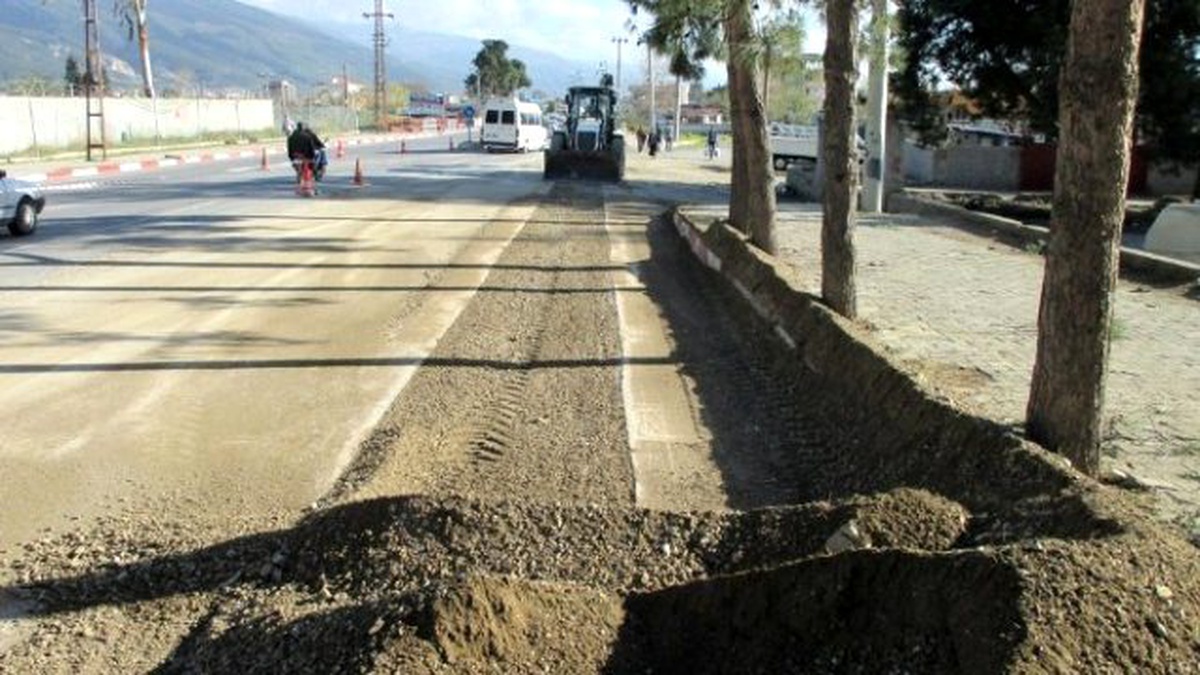 Dörtyol\'da Kanalizasyon Yenileme Çalışması