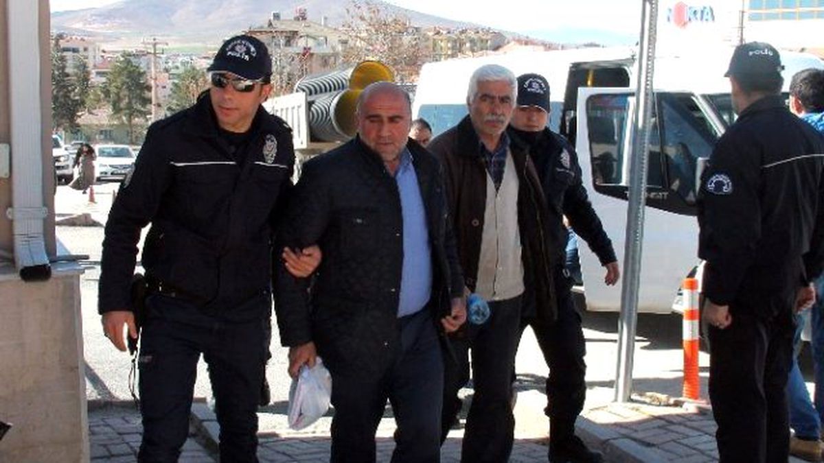 Elazığ\'daki Terör Operasyonunda 3 Şüpheli Tutuklandı