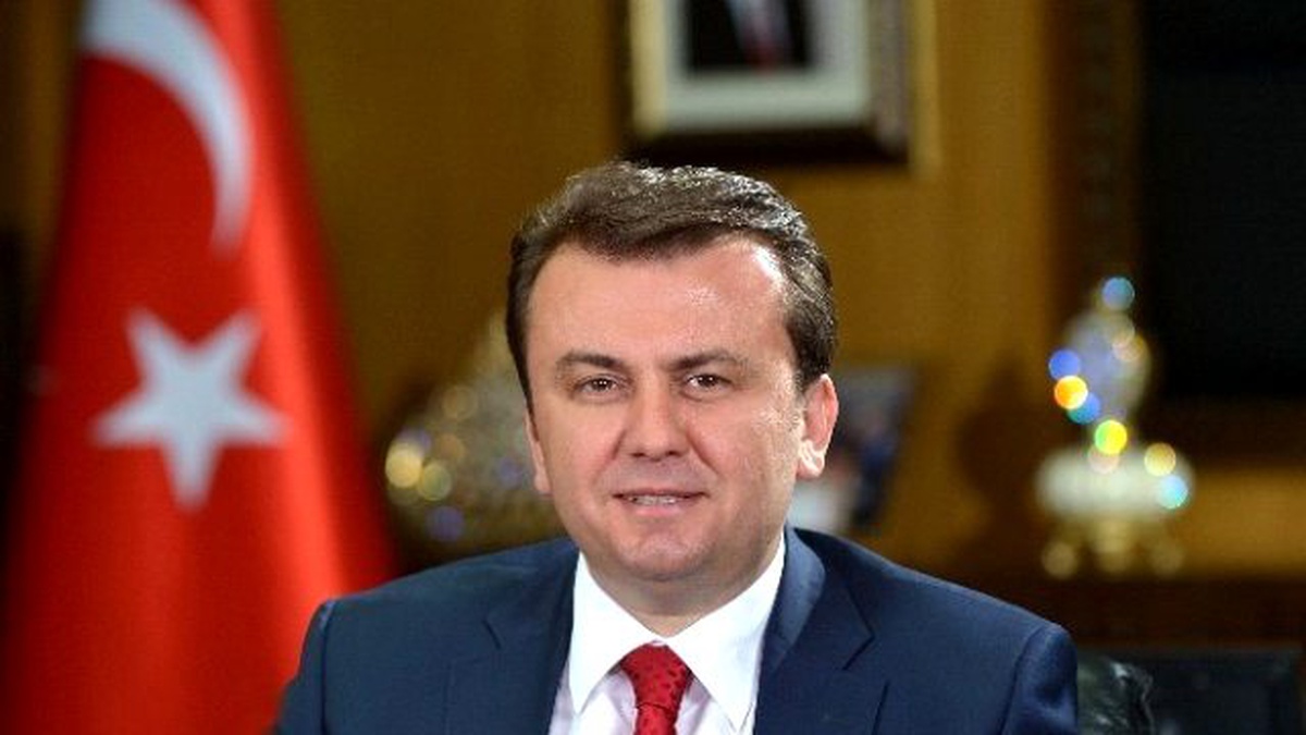 Erkoç: "Çanakkale Zaferi, Cepheden Kabir Yoldaşlığına Uzanan Zaferdir"