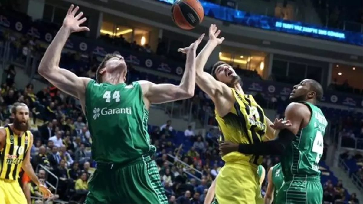 Fenerbahçe Darüşşafaka Doğuş\'u 77-69 Yendi