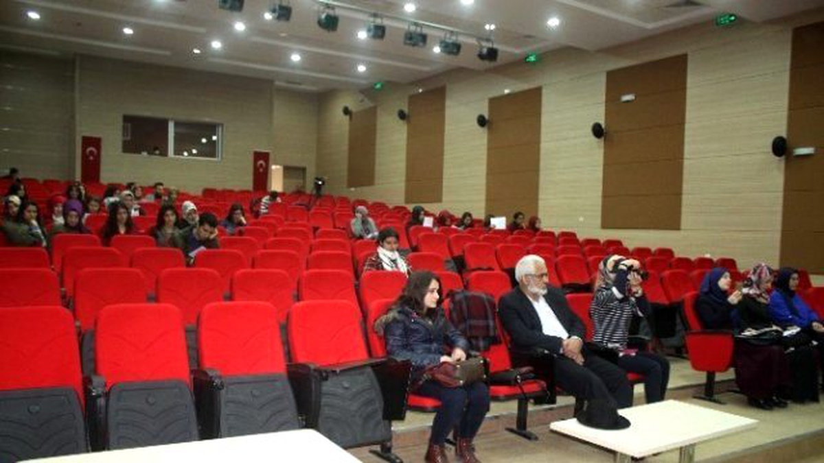 Geleceğin Öğretmenlerine \'Öğretmenliği\' Anlattı