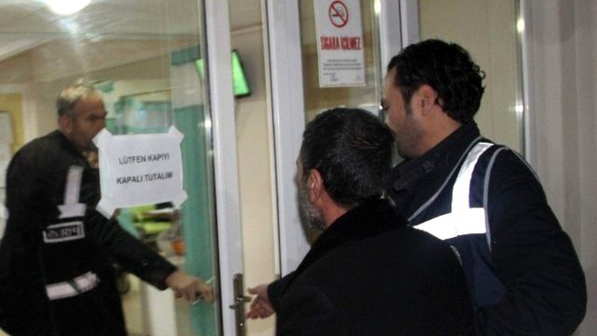 Gözaltına Alınan Hdp\'liler Hastaneye Çıkarıldı