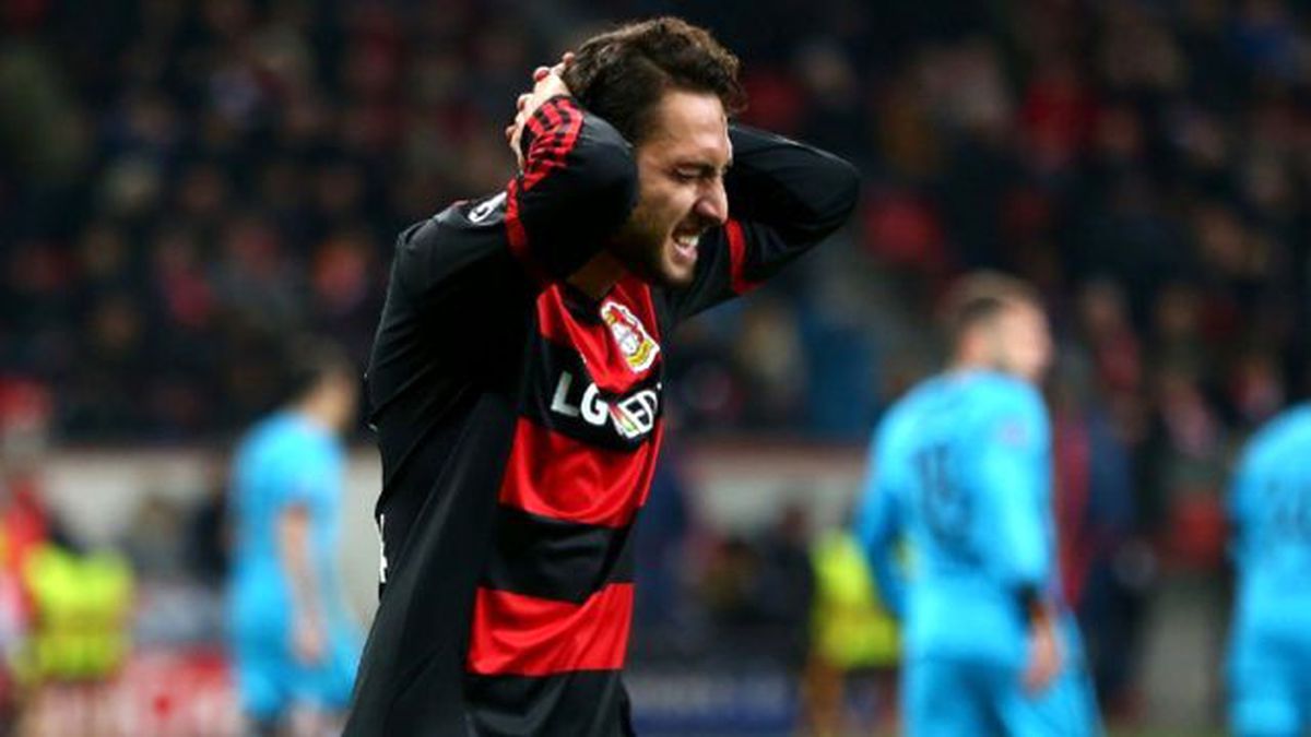 Hakan Çalhanoğlu\'na Soruşturma Şoku!