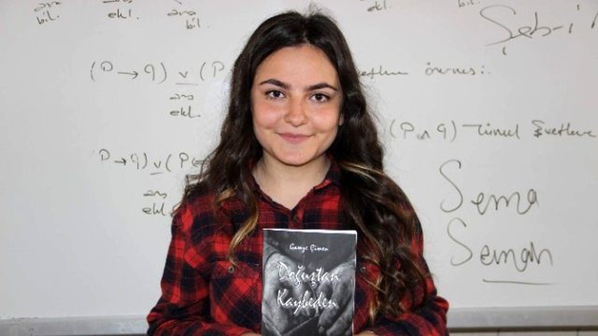 Babasına Nefretini Kitaba Yazdı