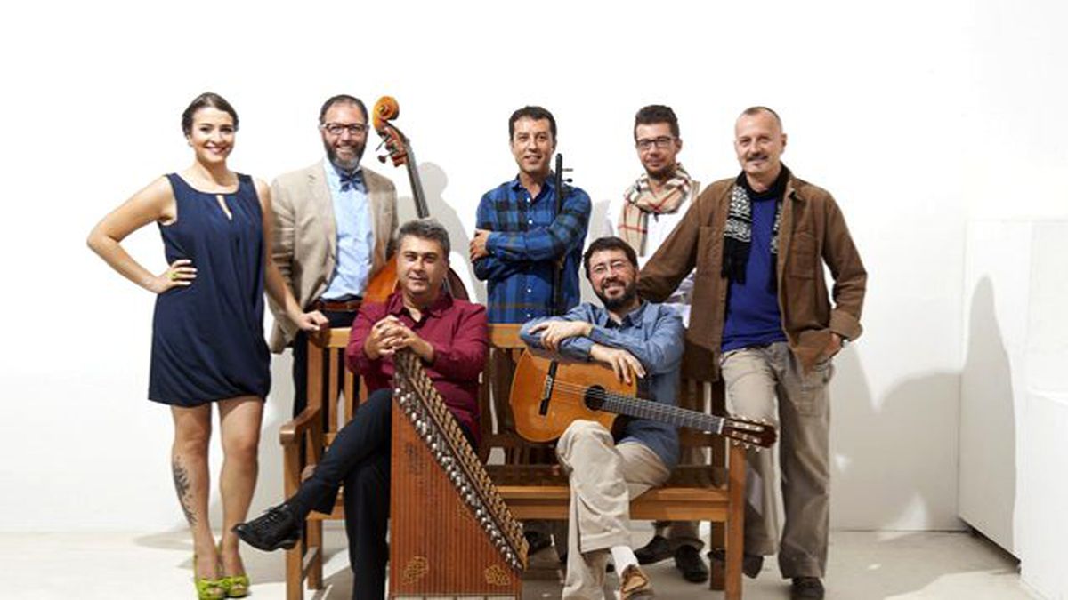 İncesaz, Moi Sahne\'de
