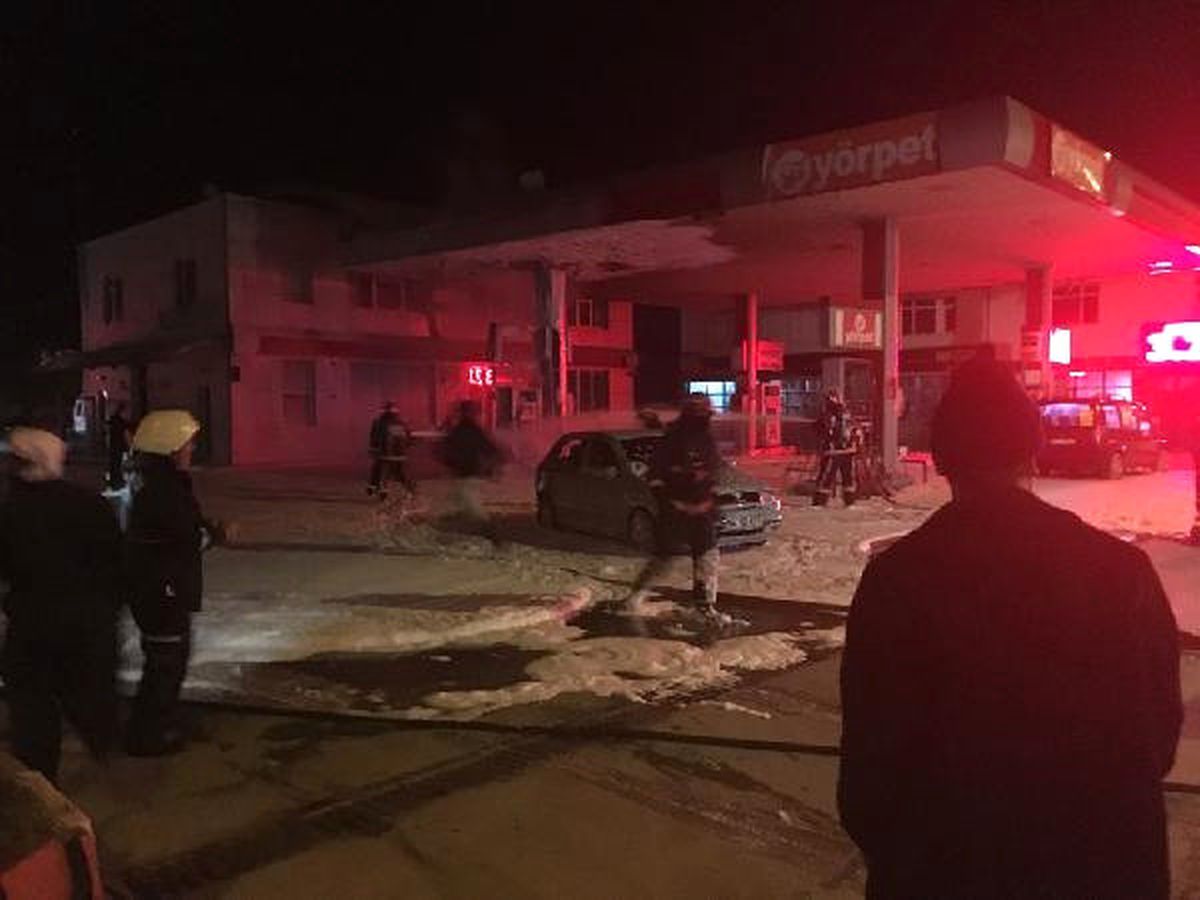 Lpg Dolumu Sırasında Otomobil ve Pompa Alev Aldı