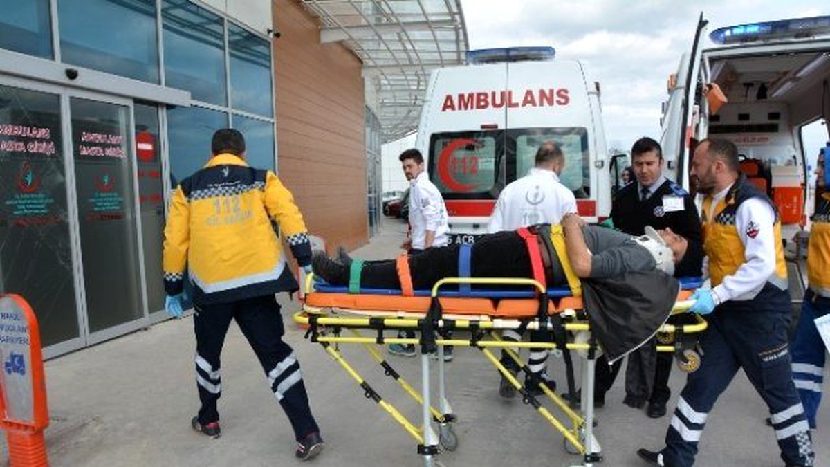 Otomobil Bisiklete Çarptı: 1 Yaralı