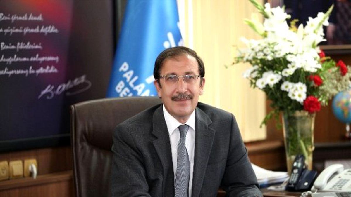 Palandöken Belediye Başkanı Orhan Bulutlar\'ın "Çanakkale Zaferi" Mesajı