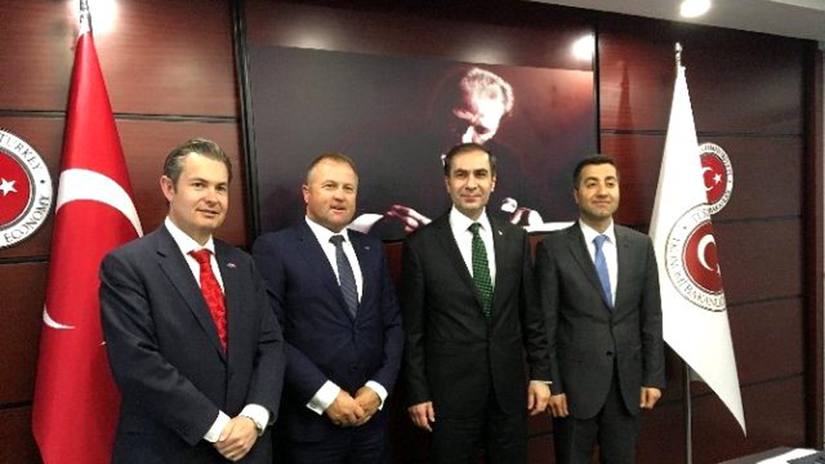 Yeni Zelanda Et ve Süt Konusunda Türkiye ile İşbirliği Yapmak İstiyor