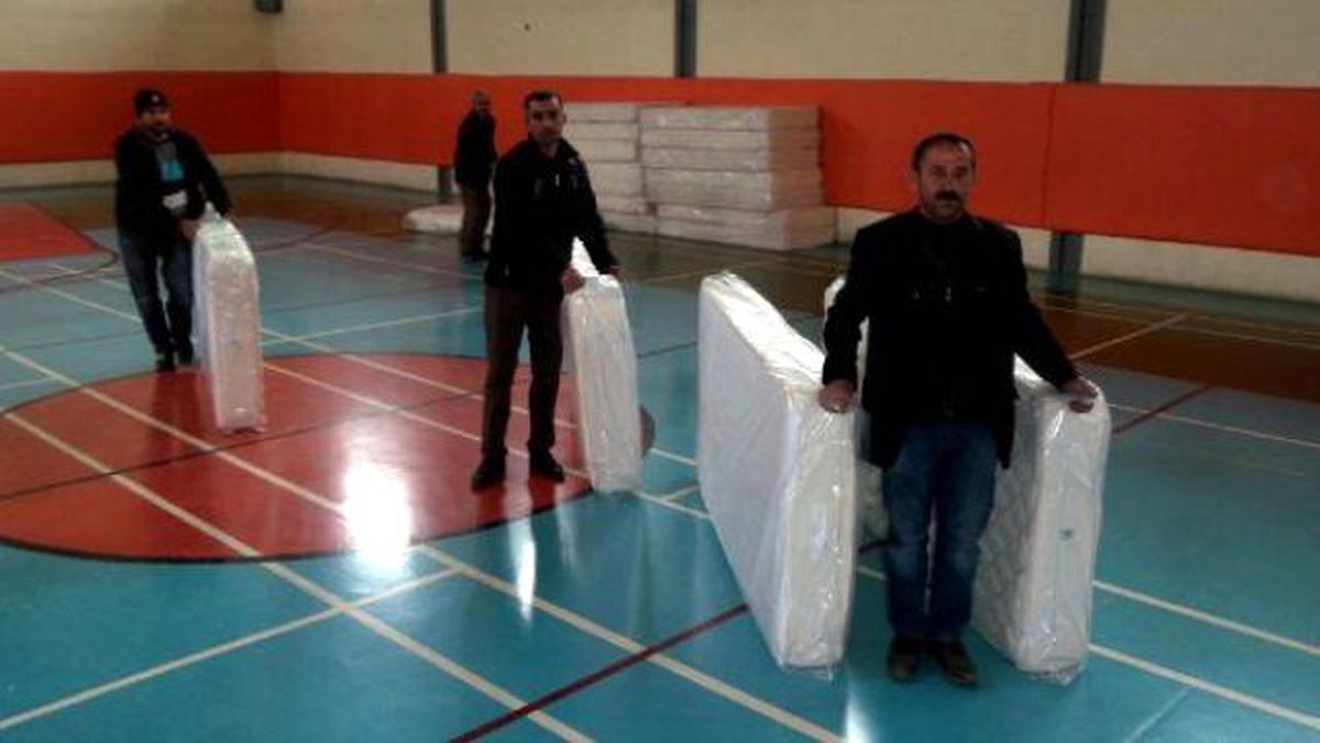 Yüksekovalı Öğrenciler Van\'da Eğitimlerine Devam Ediyor