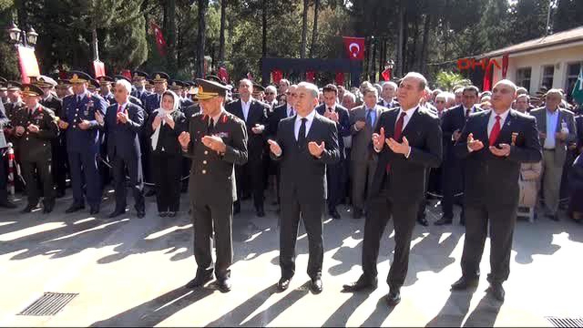 Adana \'Kuzum Ben Buradayım Sen Mezarda, Nasıl Dayanayım?\'