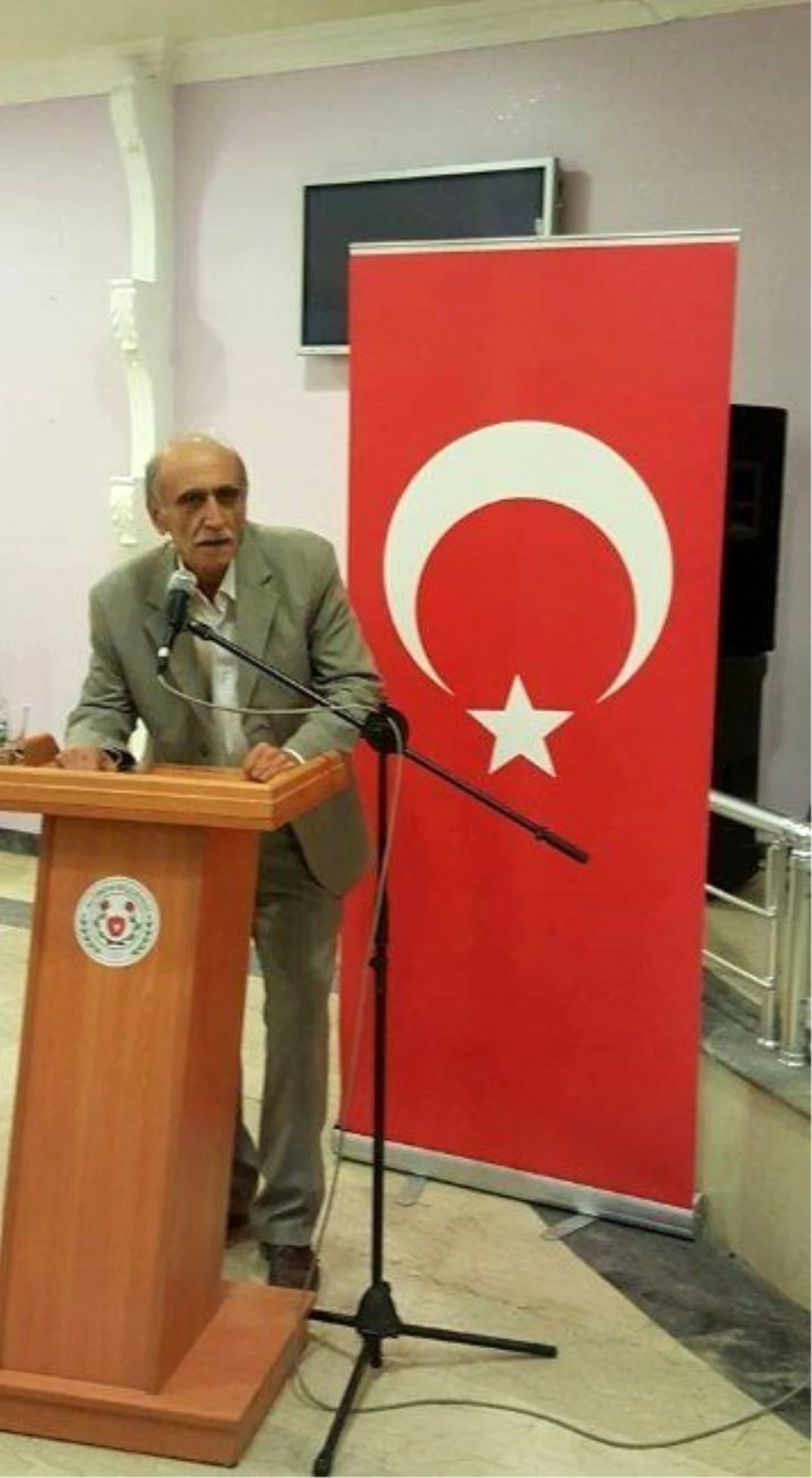 Altınova Kent Konseyi Başkanı, Yurt Oldu