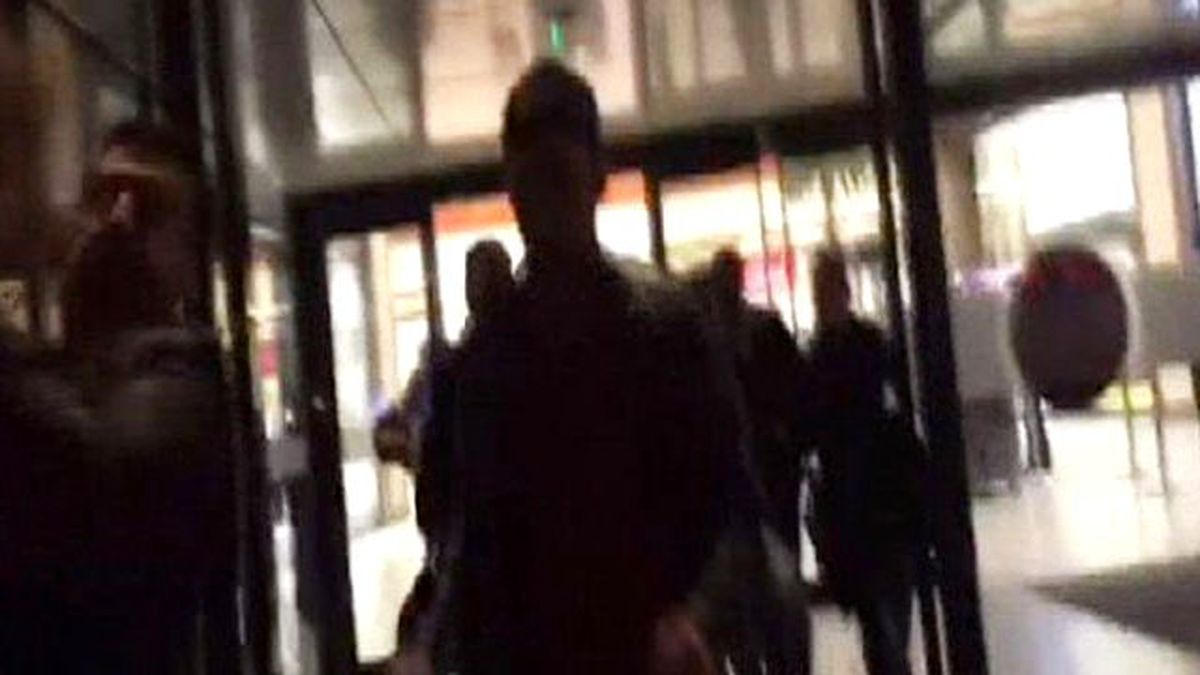 Diyarbakır'da AVM'ye Silahlı Baskın