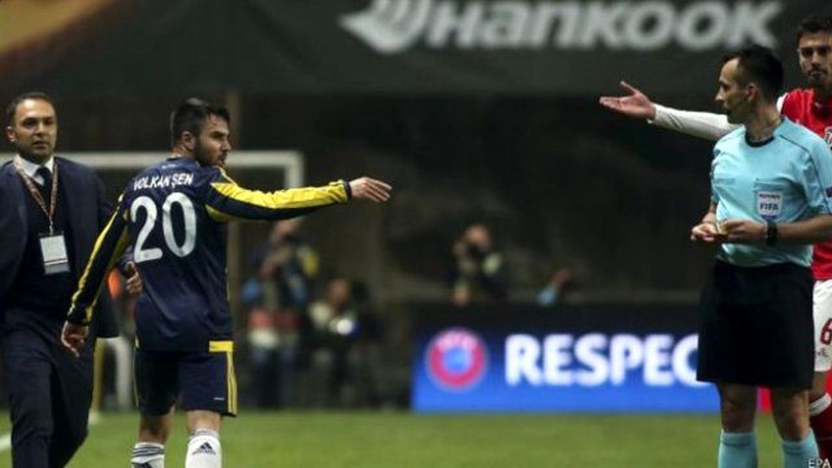 Ivan Bebek, Babası Hakem Komitesinde Olduğu İçin Kolay Yükselmiş