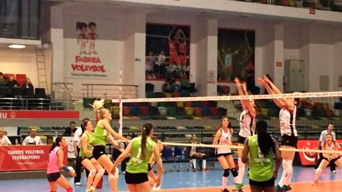 Manisa\'nın Sultanları Finalde