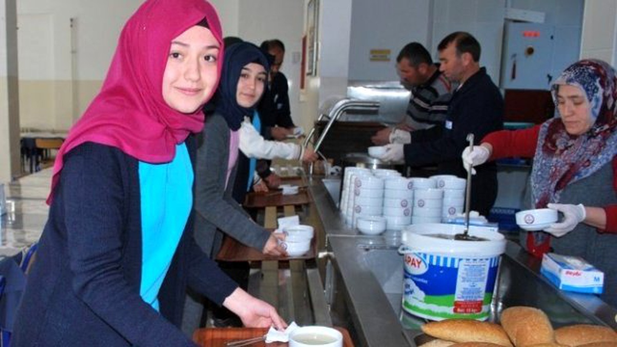 Pazarlar\'da Öğrencilere Çanakkale Savaşının Menüsü İkram Edildi