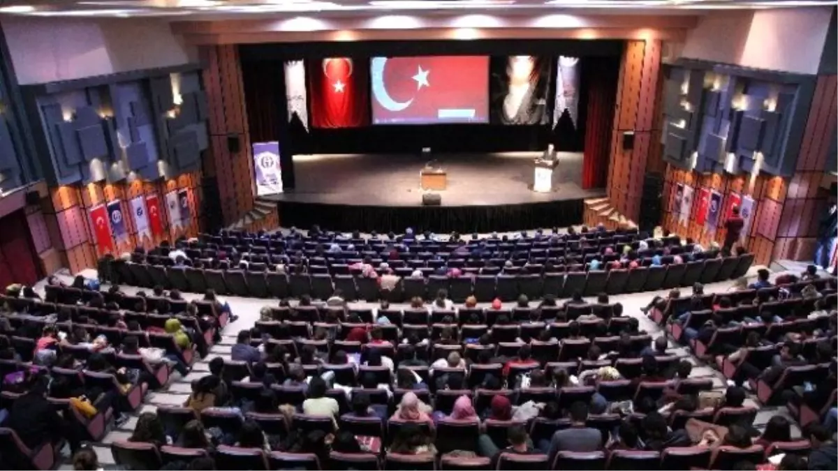 Prof Dr. Genç\'ten Çanakkale Zaferi Konferansı