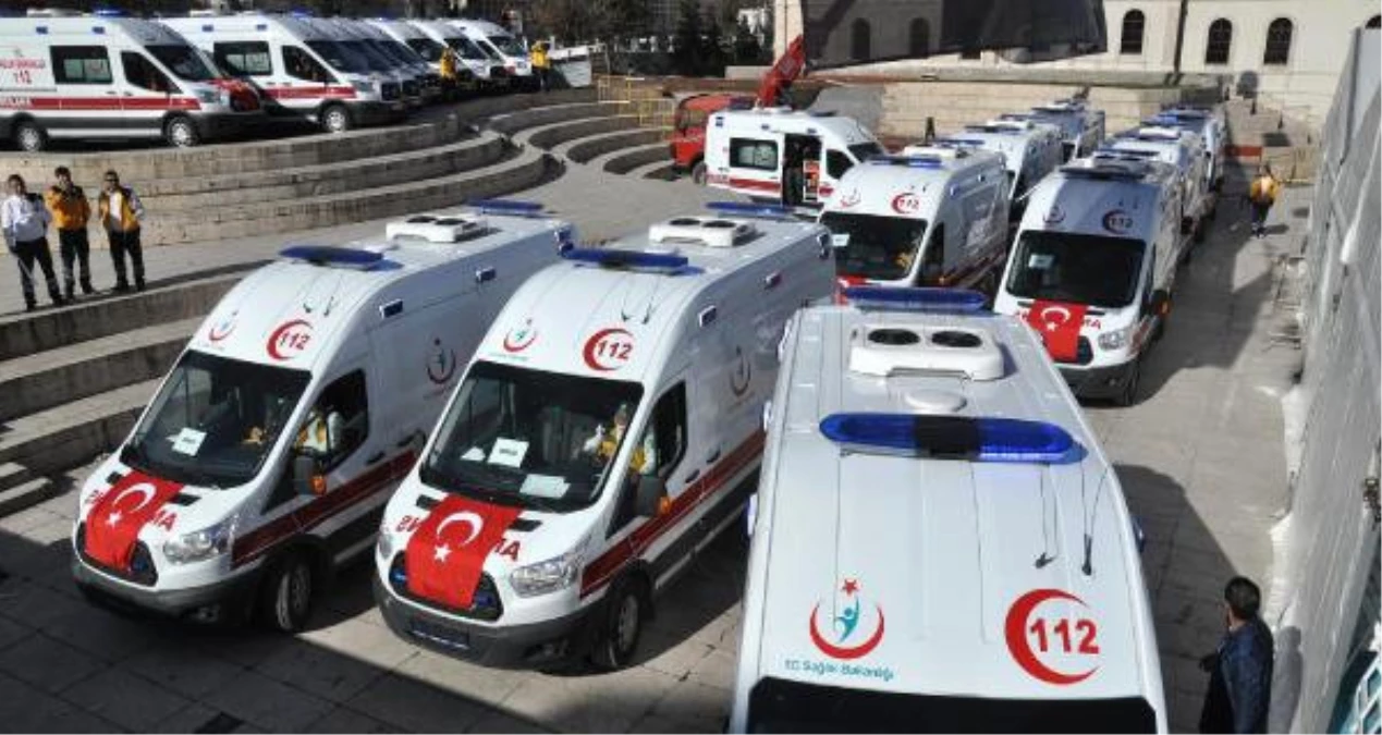 Sivas\'ta 20 Kente 80 Ambulans Dağıtım Töreni Yapıldı
