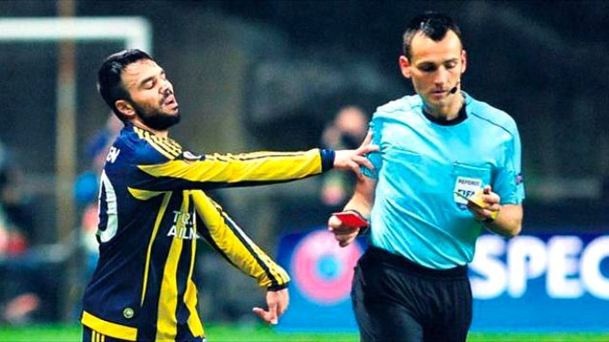 Skandal Hakemi İten Volkan Şen, Fenerbahçelilerin Kahramanı Oldu