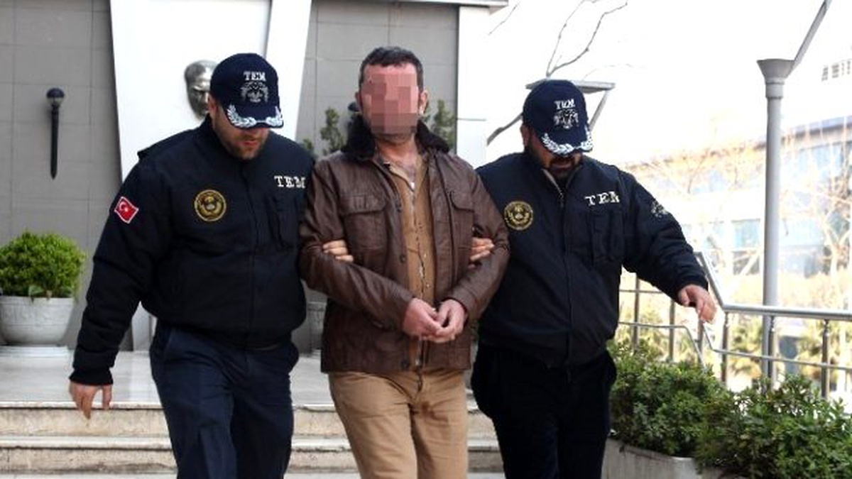 Sosyal Medyadan Terör Propagandası Yapan Öğretmen Adli Kontrolle Serbest