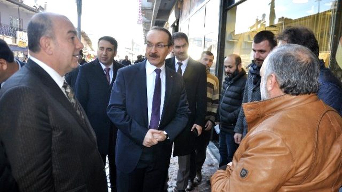Yavuz: "Canlı Bombalara \'Şehit\' Diyen Aptal, Hain ve Alçaklar Var"