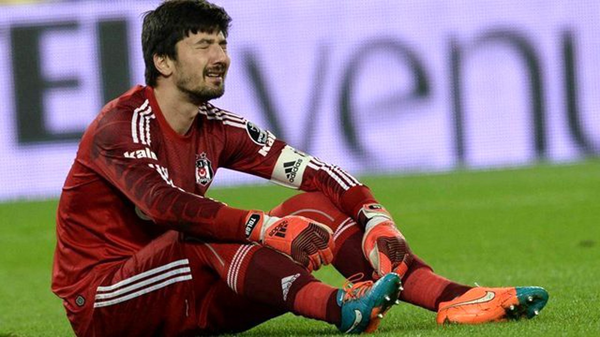 Beşiktaş\'ta Tolga Zengin Şoku!