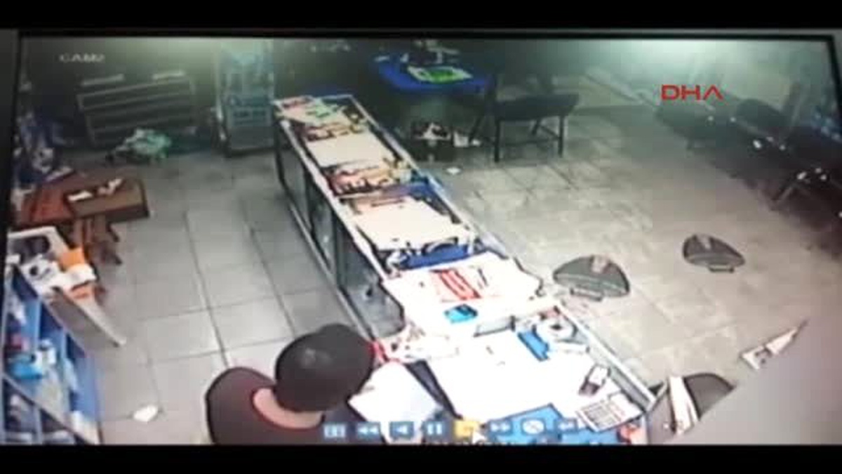 Eczane Soyguncuları Adliyeye Sevk Edildi
