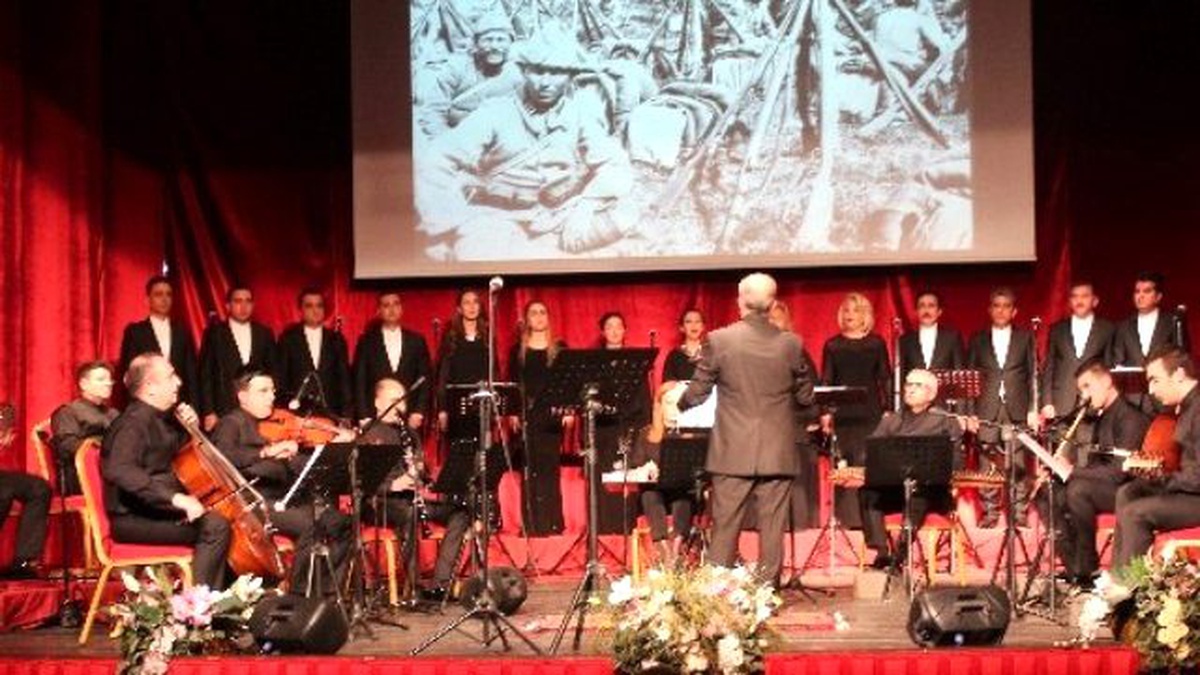 Elazığ\'da Çanakkale Şehitleri Konserle Anıldı