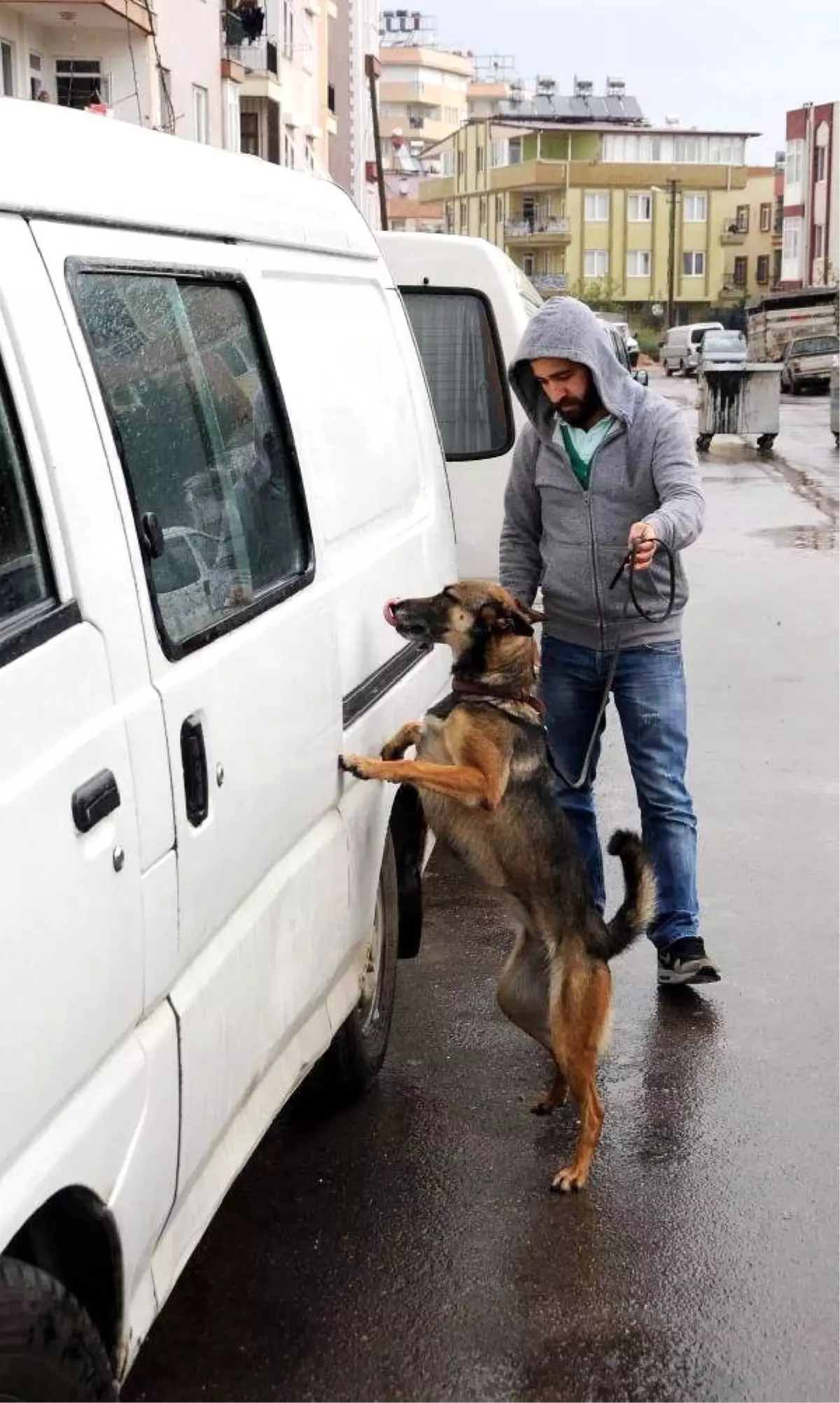 Emniyet Müdür Yardımcısı: Kentin Göbeğinde \'Apo\' Diye Slogan Attırmam