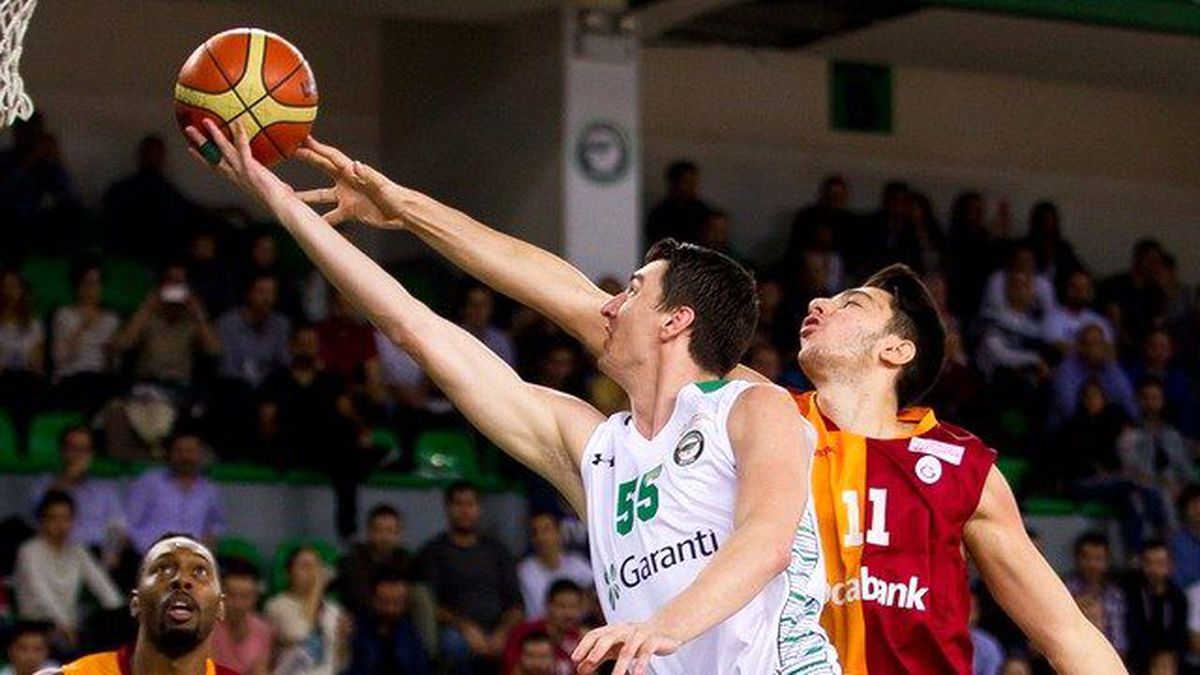 Galatasaray-Darüşşafaka Maçına Terör Darbesi