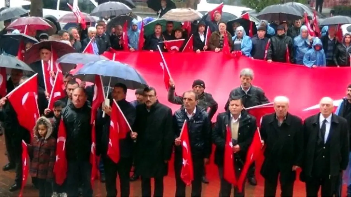 Ispartalı Muhtarlardan Teröre Lanet Yürüyüşü